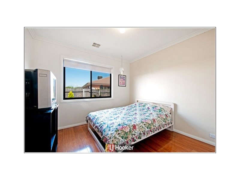 12 Jeannie Gunn Street, Franklin ACT 2913