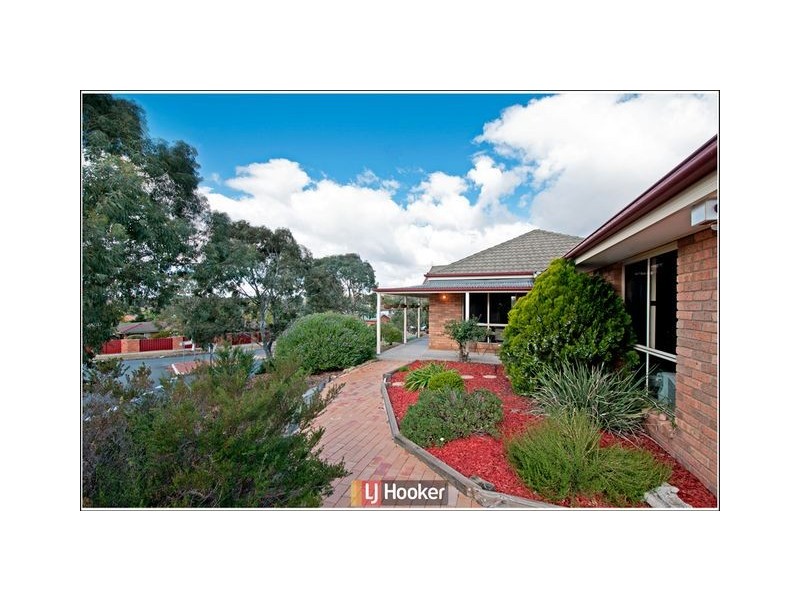 124 Hugh McKay Crescent, Dunlop ACT 2615