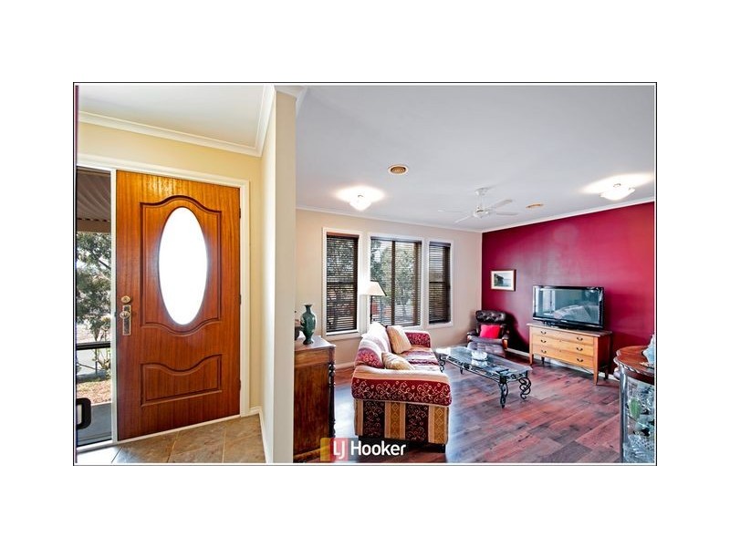 124 Hugh McKay Crescent, Dunlop ACT 2615