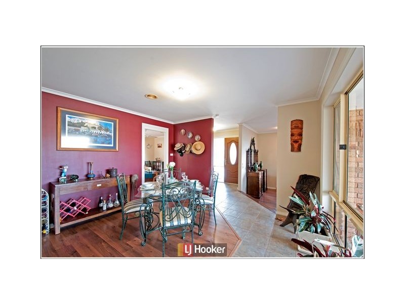 124 Hugh McKay Crescent, Dunlop ACT 2615