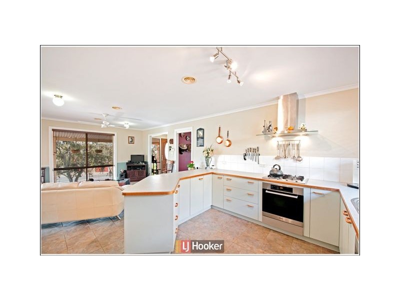 124 Hugh McKay Crescent, Dunlop ACT 2615