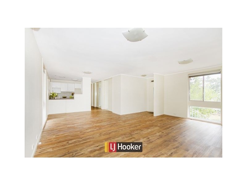 21 Bardsley Place, Holt ACT 2615