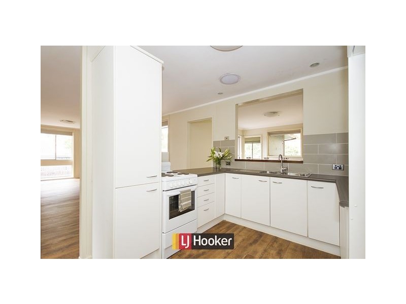21 Bardsley Place, Holt ACT 2615