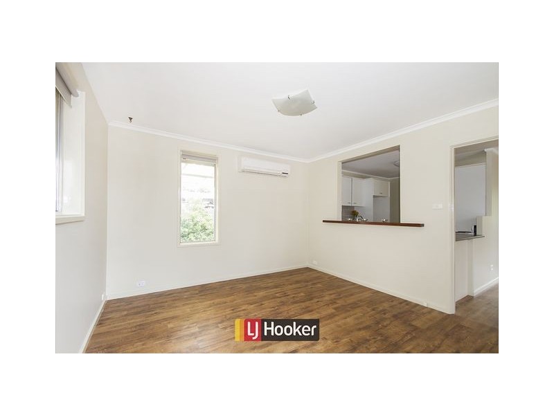 21 Bardsley Place, Holt ACT 2615