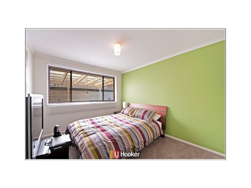 4 Skirving Place, Macgregor ACT 2615
