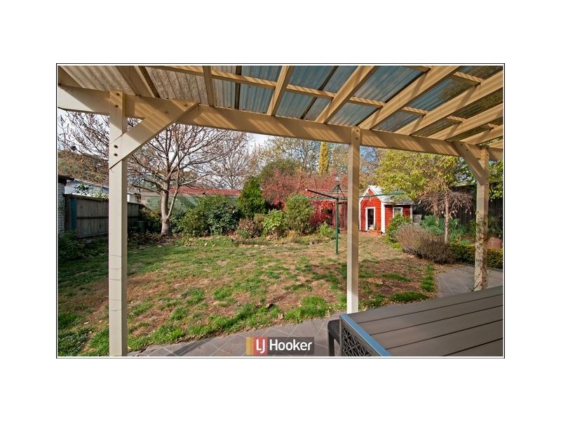 4 Skirving Place, Macgregor ACT 2615