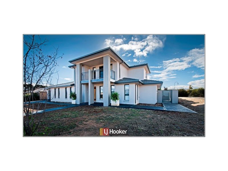 2 Hazelton Street, Macgregor ACT 2615