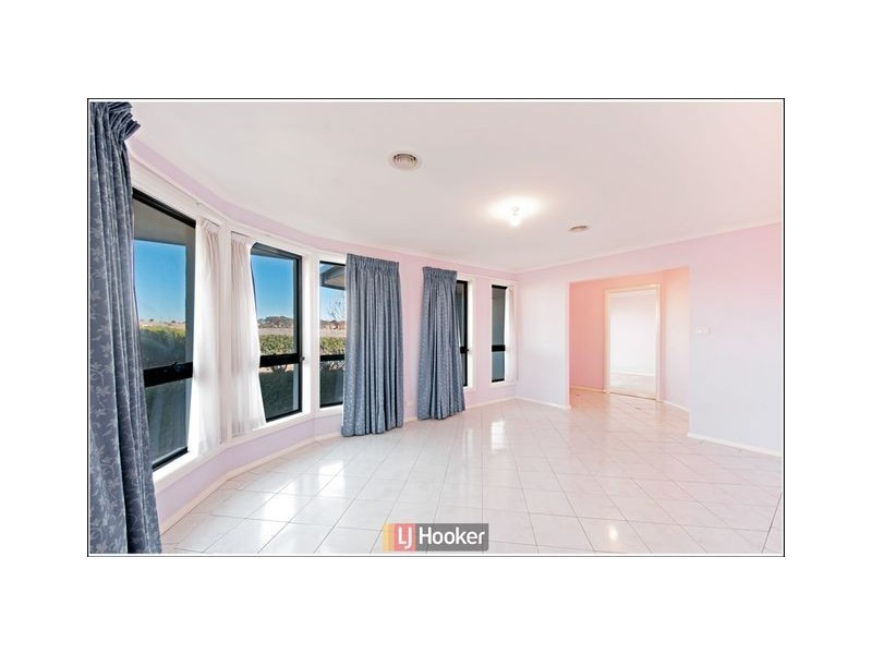 29 Delma View, Gungahlin ACT 2912