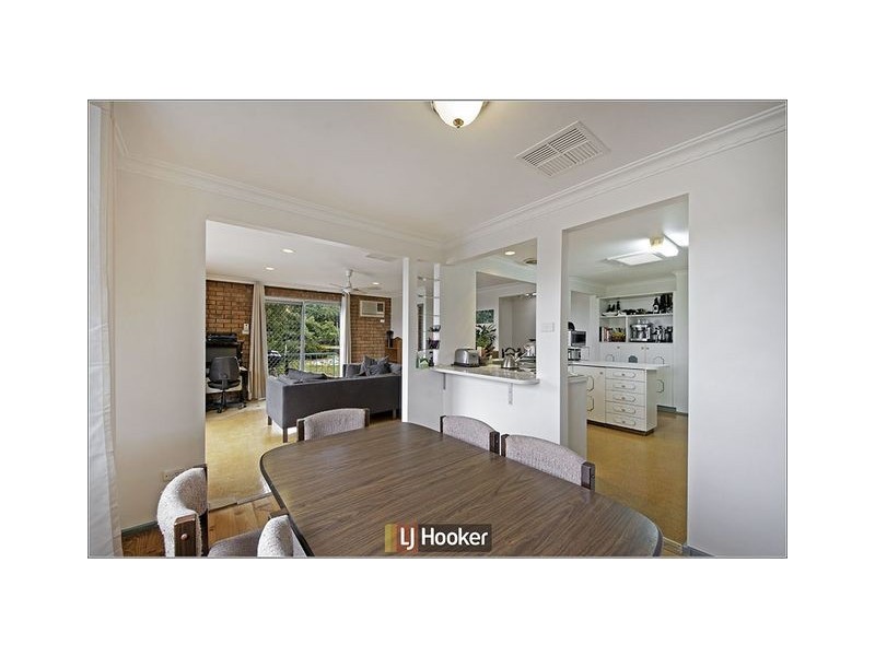 6 Cumpston Place, Macgregor ACT 2615