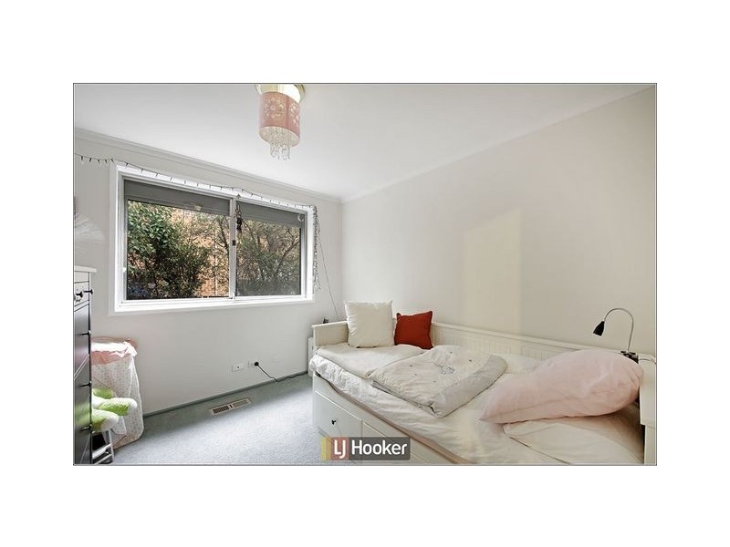 6 Cumpston Place, Macgregor ACT 2615