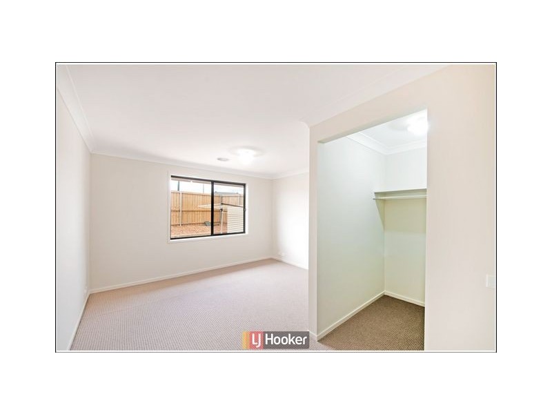 64 John Holt Street, Macgregor ACT 2615