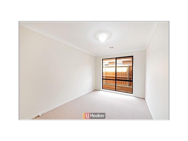 64 John Holt Street, Macgregor ACT 2615