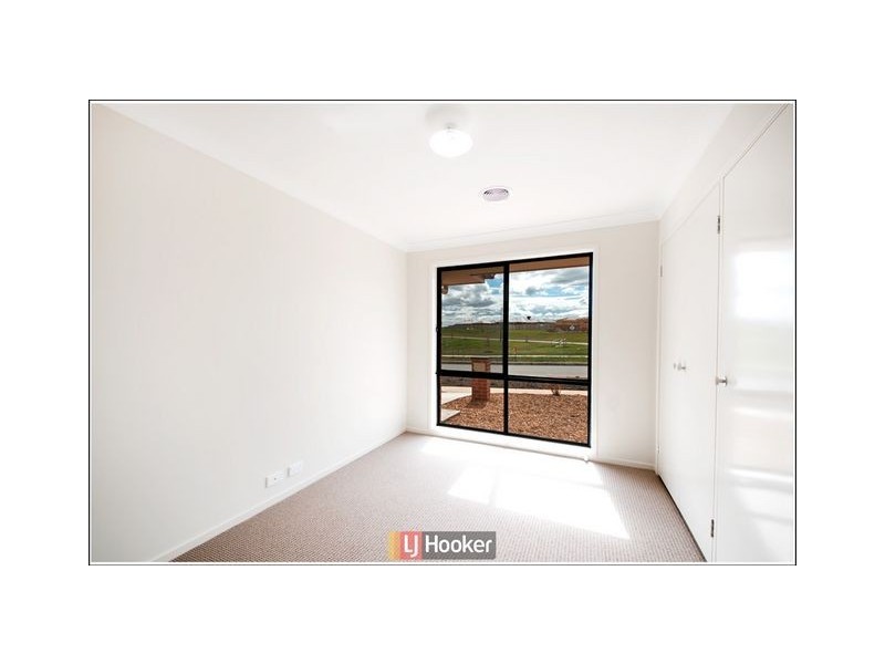 64 John Holt Street, Macgregor ACT 2615