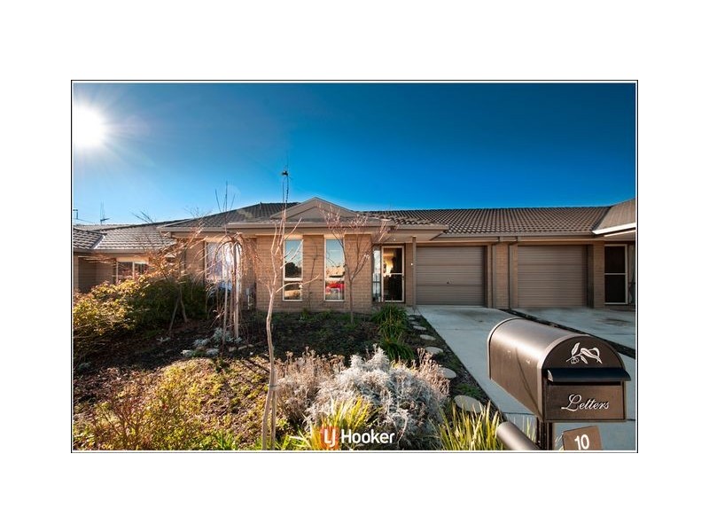 10 Hazelton Street, Macgregor ACT 2615