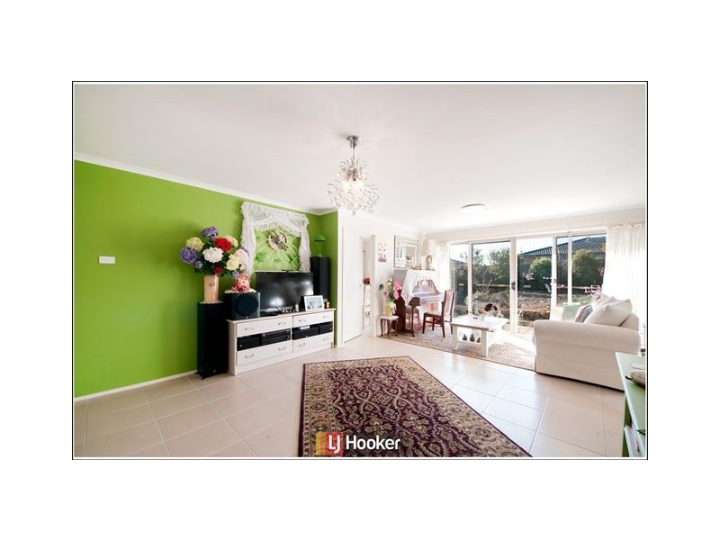 10 Hazelton Street, Macgregor ACT 2615