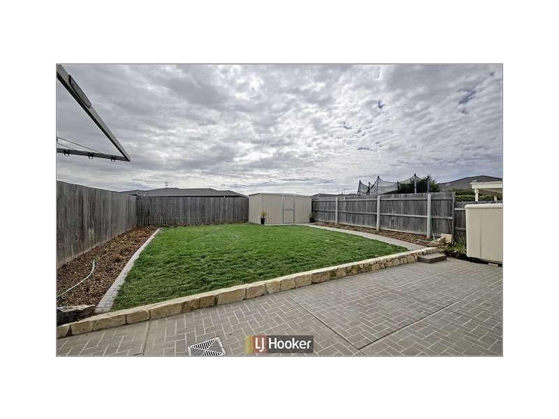 6 Hazelton Street, Macgregor ACT 2615