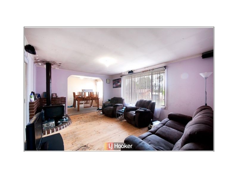 1 Schaffer Place, Charnwood ACT 2615