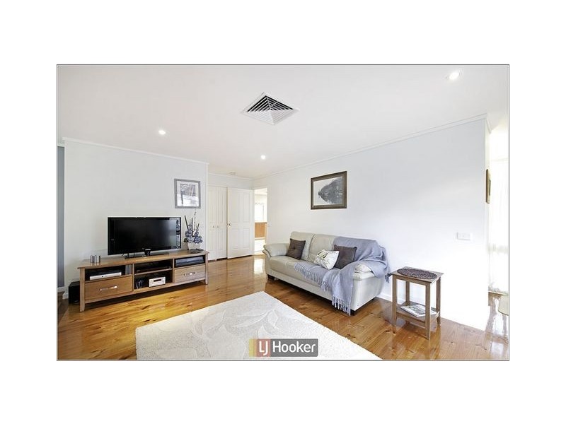 8 Clyde Place, Kaleen ACT 2617