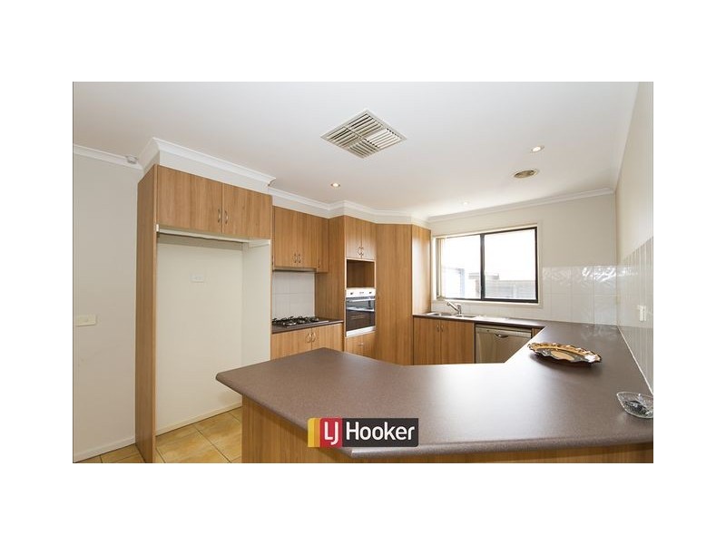 70 Gouldsmith Street, Dunlop ACT 2615