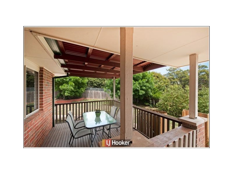 13 Burrumarra Avenue, Ngunnawal ACT 2913