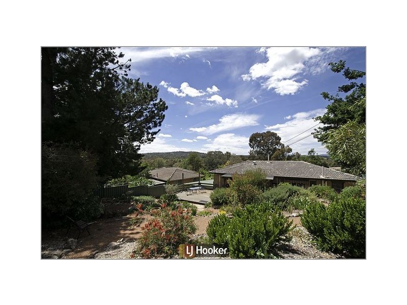 6 Bowden Crescent, Macgregor ACT 2615