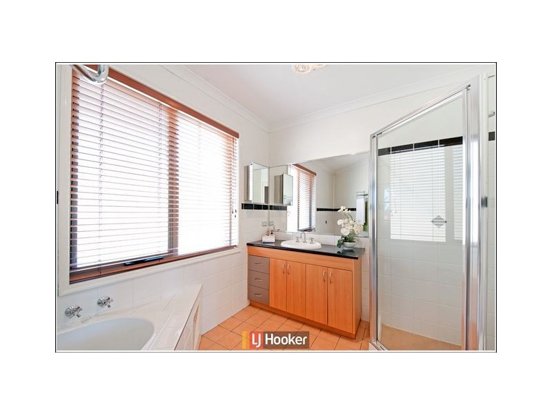 18 Arawang Lane, Palmerston ACT 2913