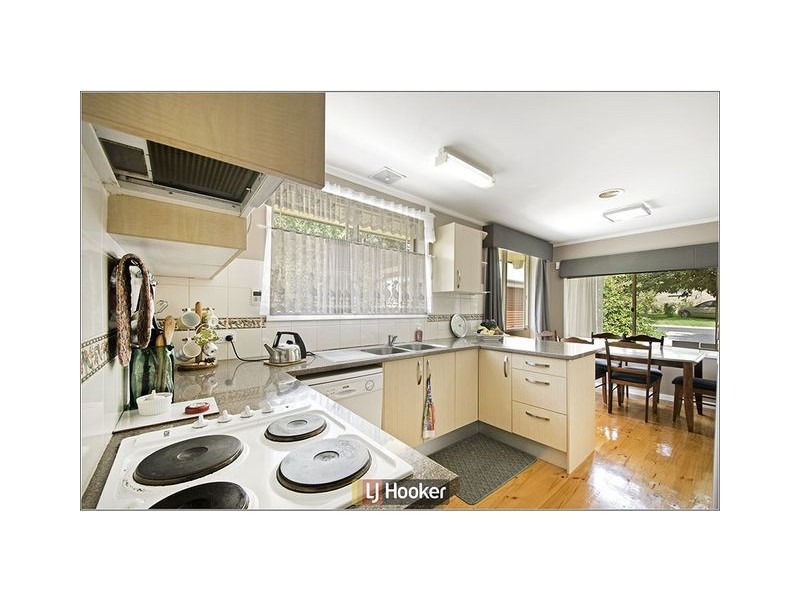 6 Mathison Place, Macgregor ACT 2615