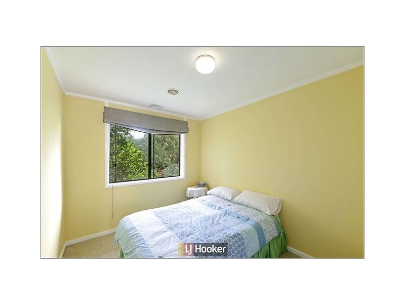 6 Mathison Place, Macgregor ACT 2615