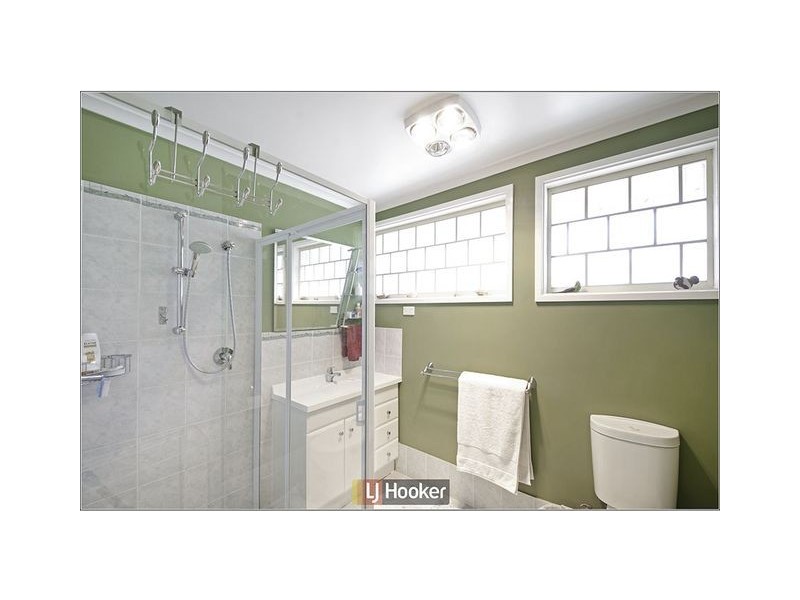 6 Mathison Place, Macgregor ACT 2615