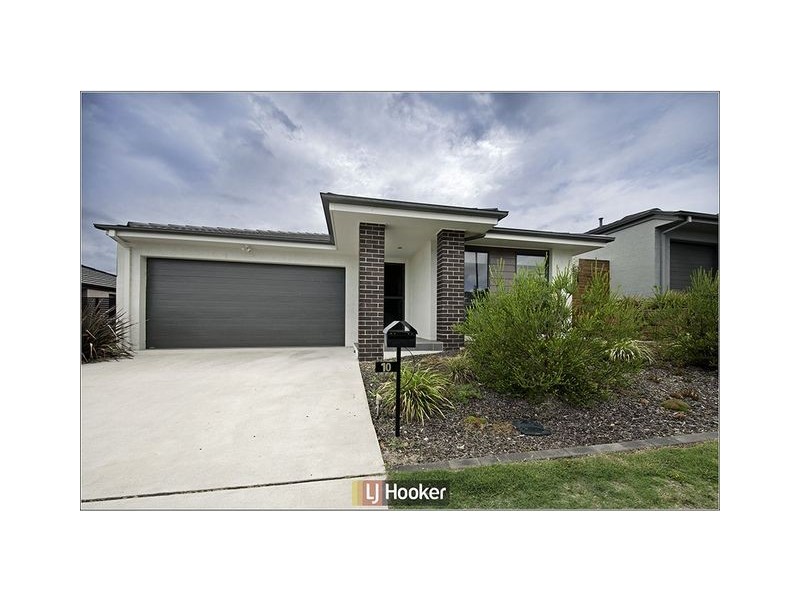 10 Rubeo Street, Forde ACT 2914