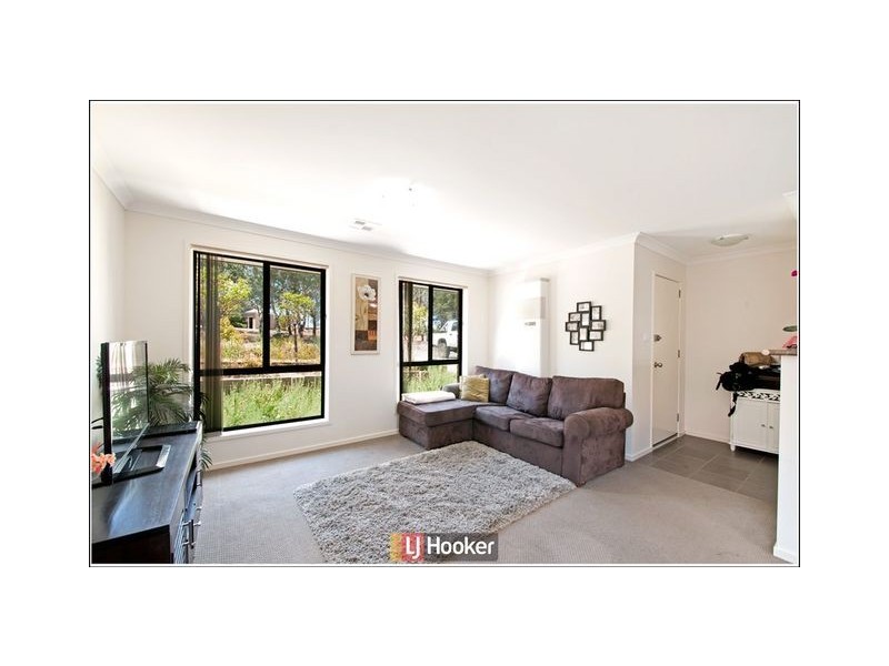 33 Victor Chang Street, Macgregor ACT 2615