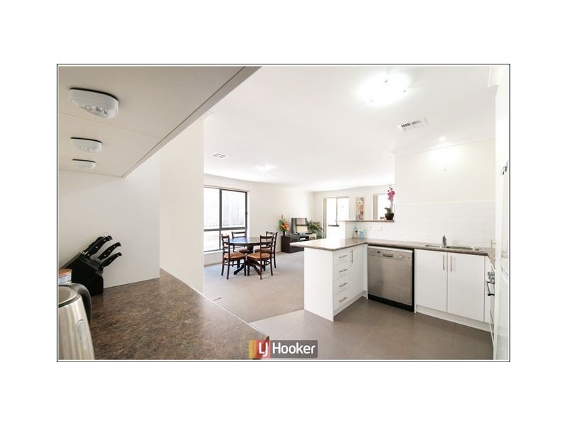 33 Victor Chang Street, Macgregor ACT 2615