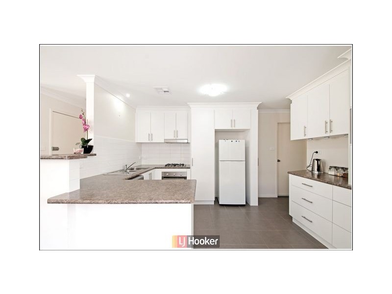 33 Victor Chang Street, Macgregor ACT 2615