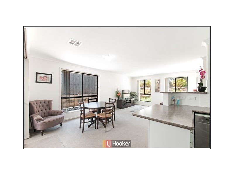 33 Victor Chang Street, Macgregor ACT 2615