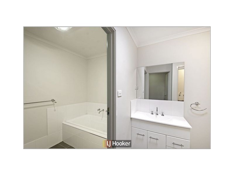 5 Heighway Street, Macgregor ACT 2615