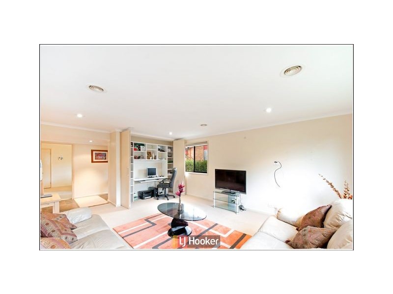 6 Clyde Place, Kaleen ACT 2617