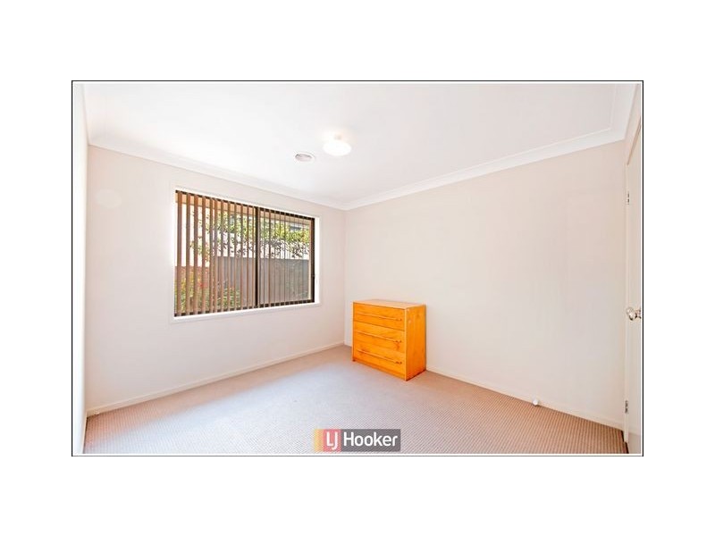 4 Sax Place, Macgregor ACT 2615