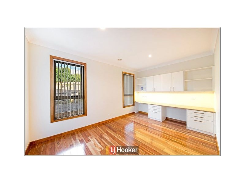 135 Chuculba Crescent, Giralang ACT 2617