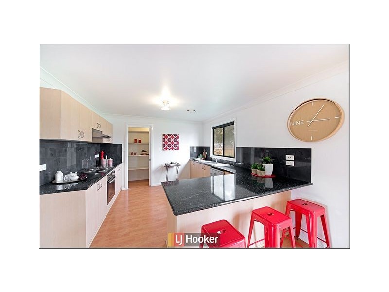 8 Clover Close, Murrumbateman NSW 2582