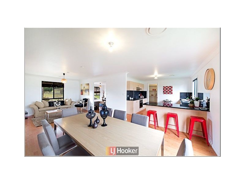 8 Clover Close, Murrumbateman NSW 2582