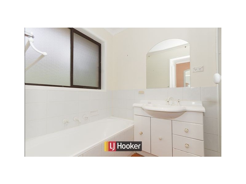2/24 Burnett Street, Kaleen ACT 2617