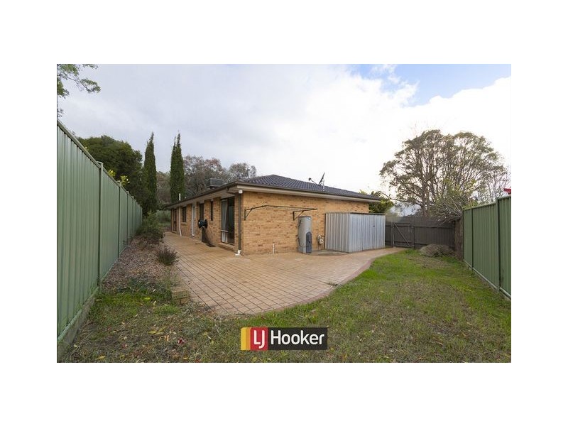 2/24 Burnett Street, Kaleen ACT 2617