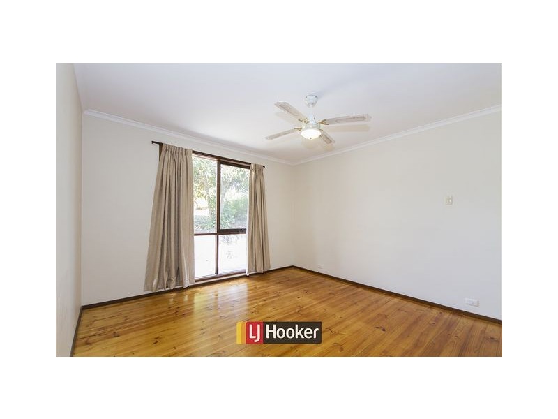 22 Sturdee Crescent, Monash ACT 2904