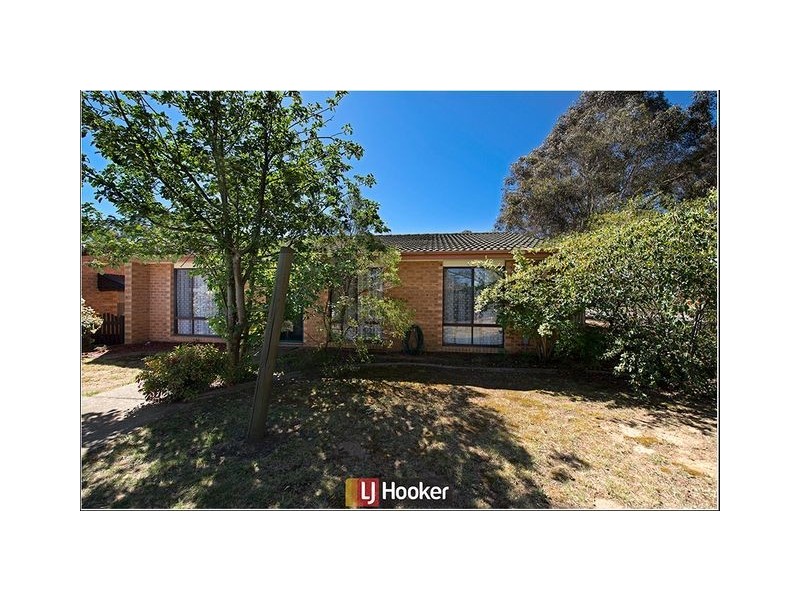 2 Flowerdale Place, Kaleen ACT 2617