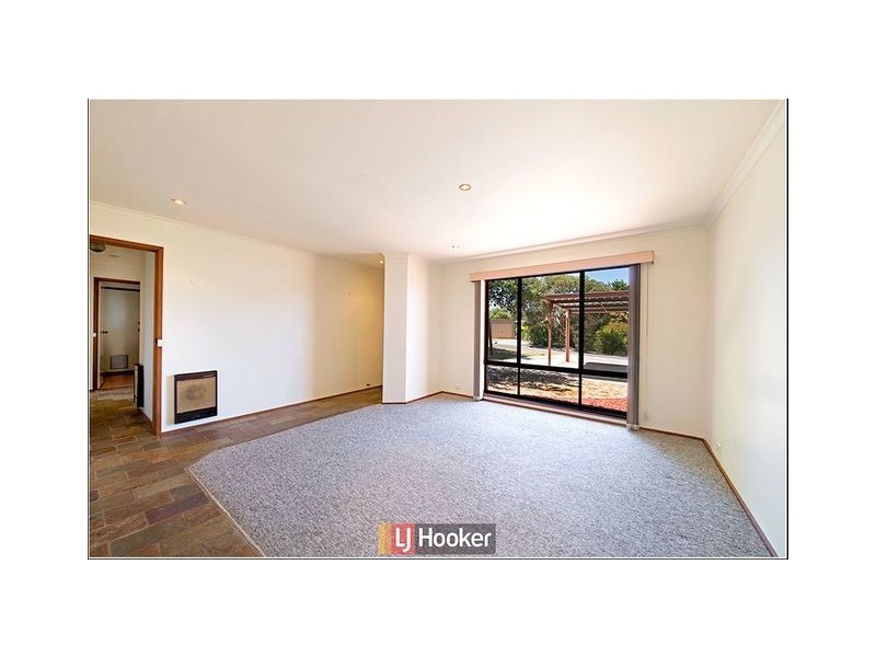 2 Flowerdale Place, Kaleen ACT 2617