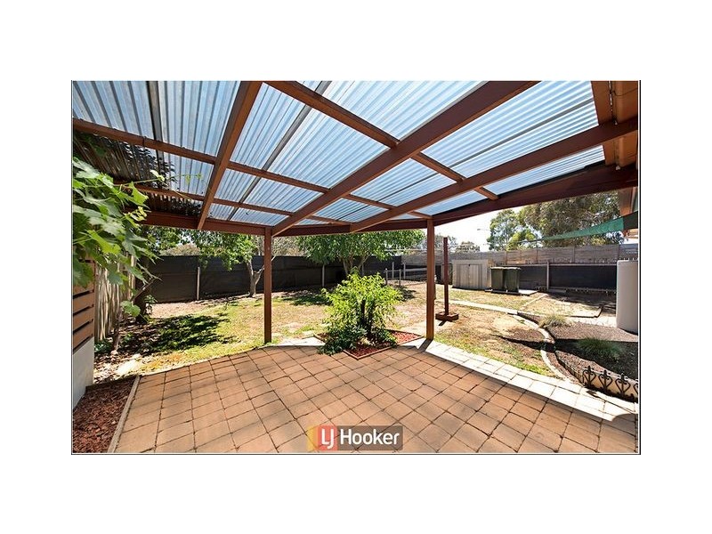 2 Flowerdale Place, Kaleen ACT 2617