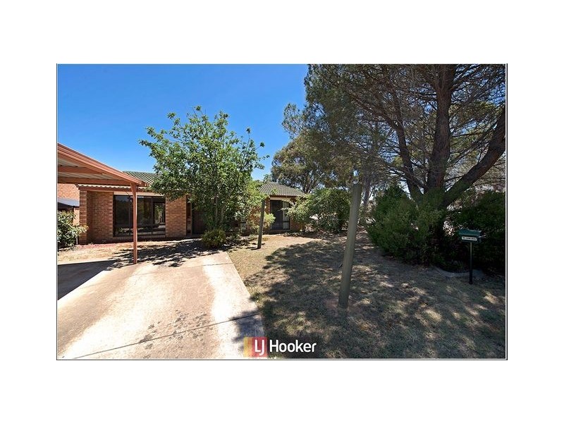 2 Flowerdale Place, Kaleen ACT 2617