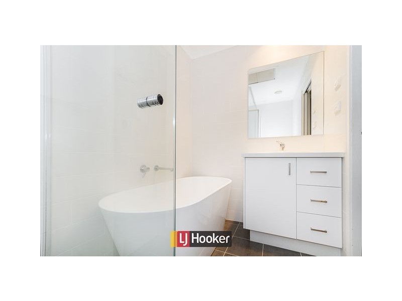 1/6 Willara Close, Amaroo ACT 2914