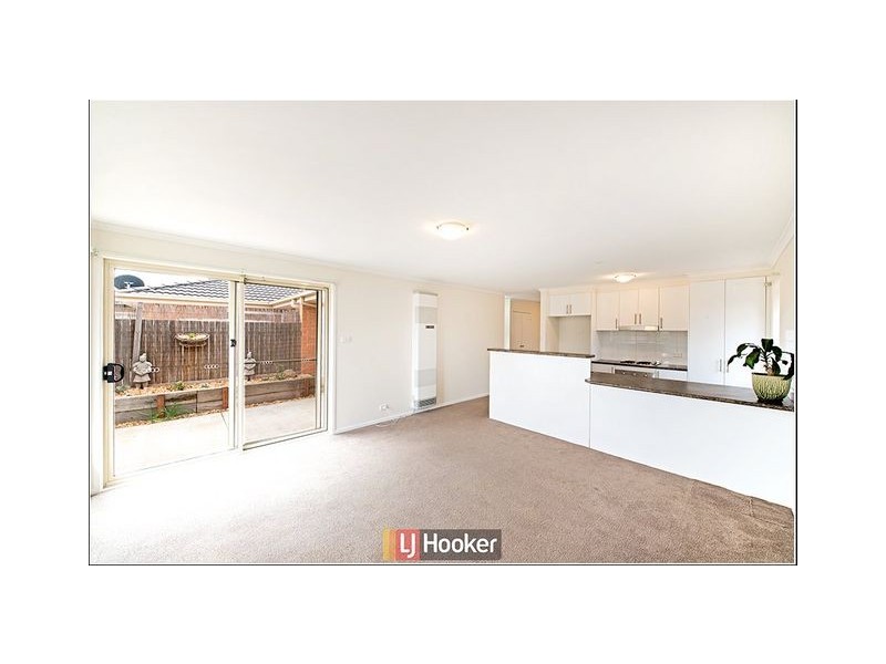 25 Dagmar Berne Street, Macgregor ACT 2615
