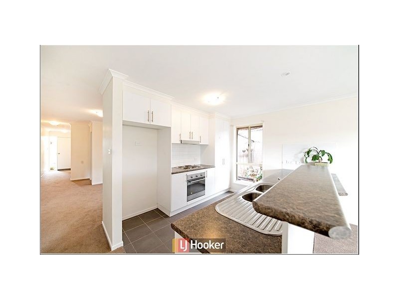 25 Dagmar Berne Street, Macgregor ACT 2615